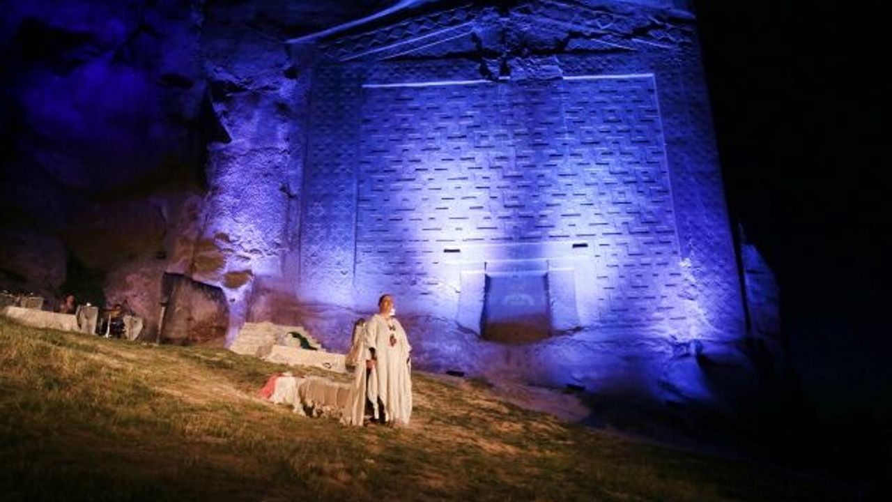 "KYBELE" Sazova Parkı'nda sahne alıyor