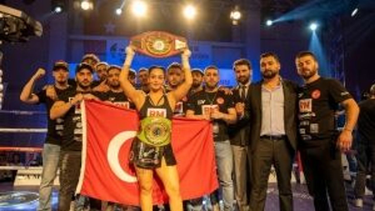 Eskişehirli milli boksör Dilara Yücel meydan okudu!