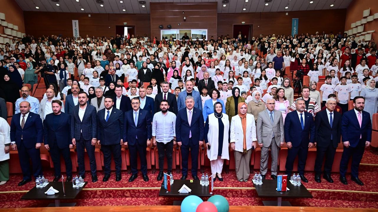 TÜGVA Eskişehir’de Yaz Okulu Heyecanı Başladı
