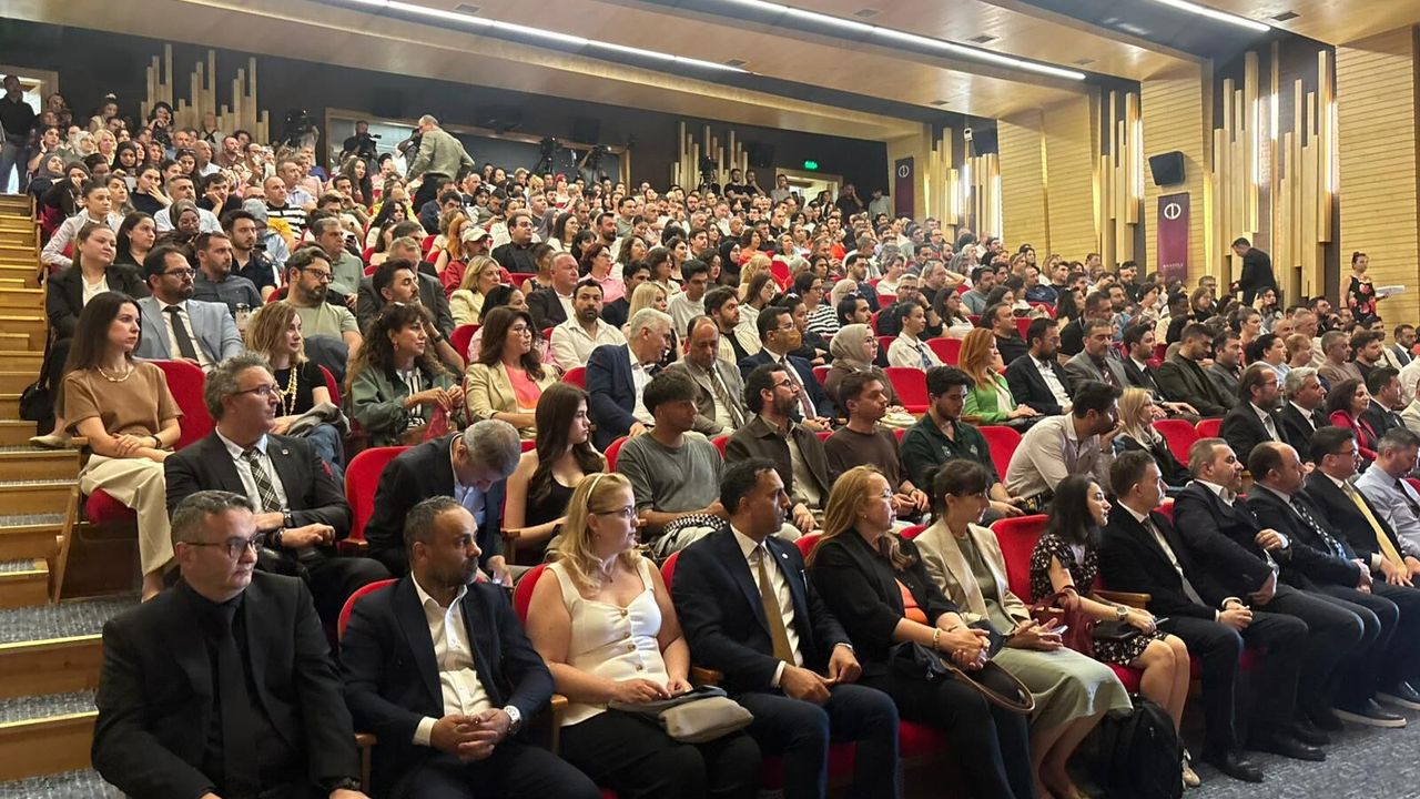 Yükseköğretimde Devrim Niteliğinde Adım: Anadolu Üniversitesinden Mikro Yeterlilikler Sistemi