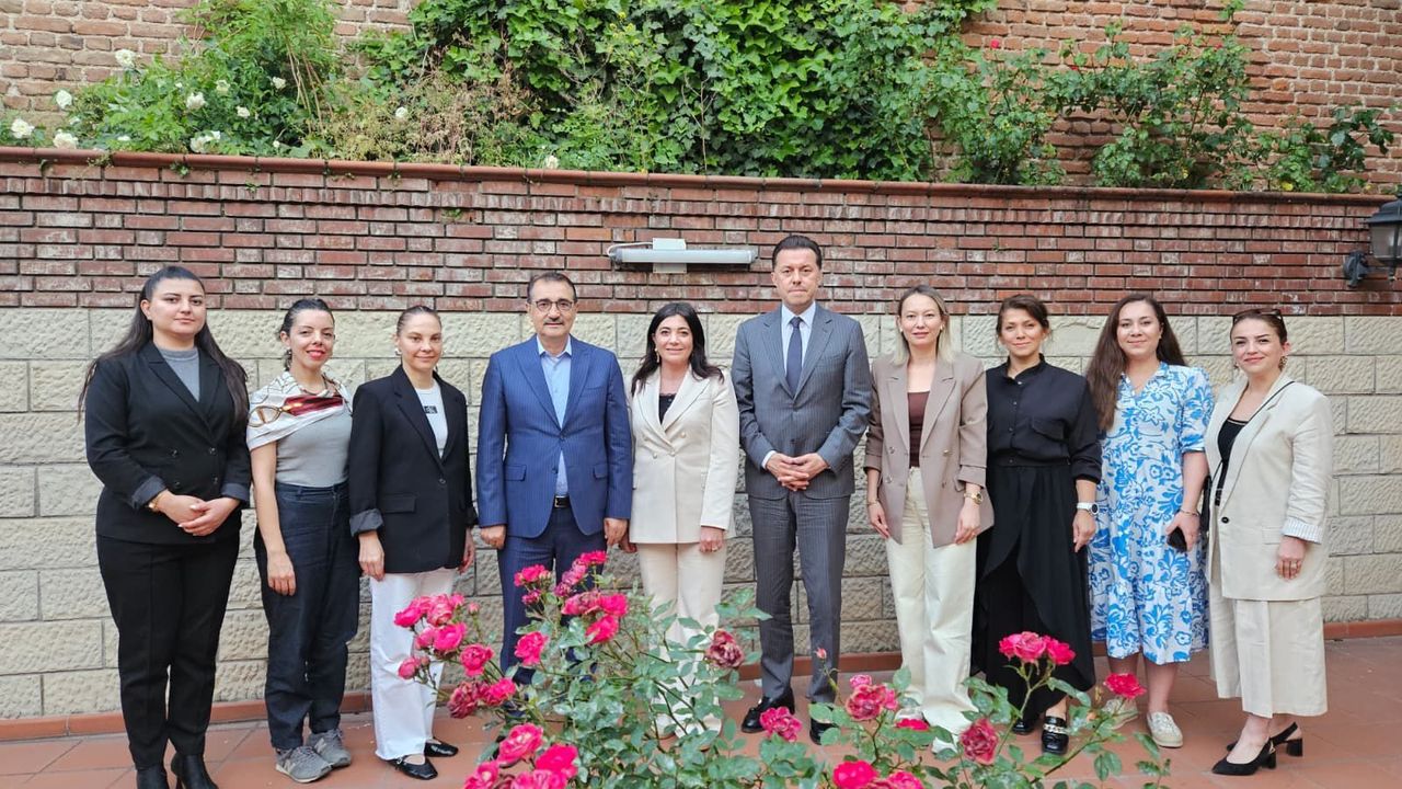 KADINES'ten Dönmez ve Hatipoğlu'na ziyaret