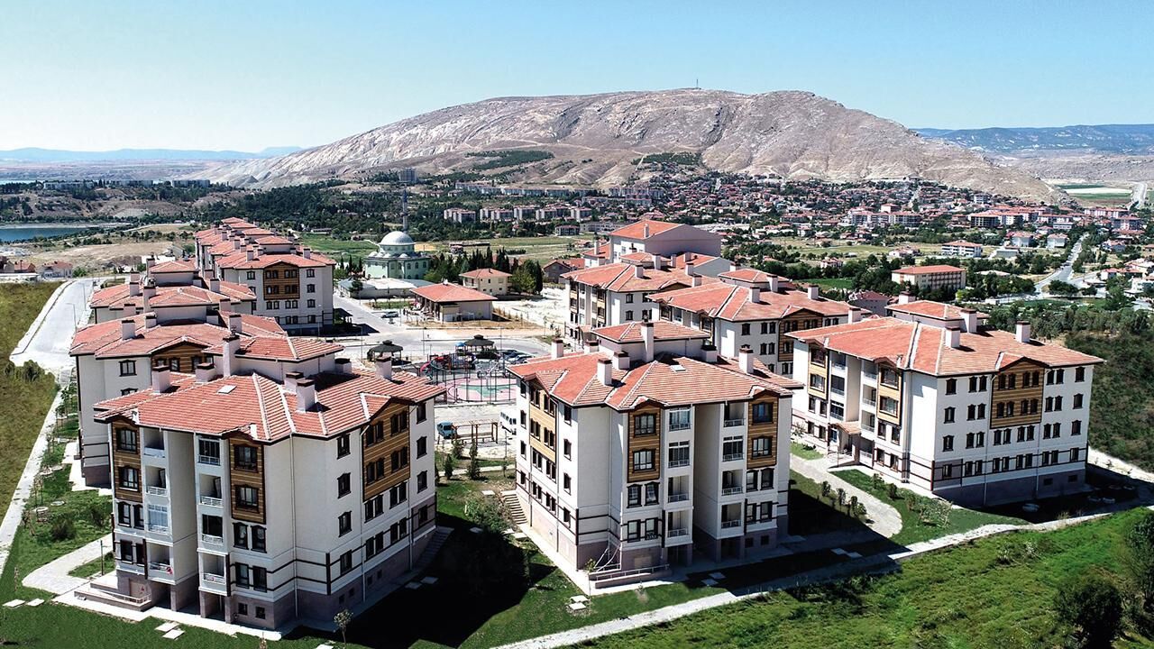 Bakan Kurum Müjdeyi Verdi: TOKİ 64 İlde 20 Bin Konutu Satışa Çıkarıyor